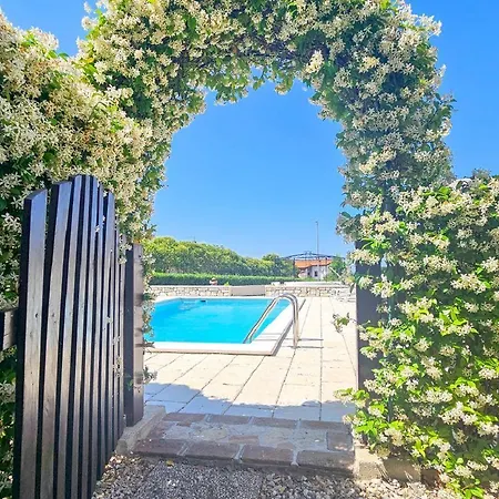 Tolles Mit Meerblick, Pool, Terrasse, Klima * Filipac